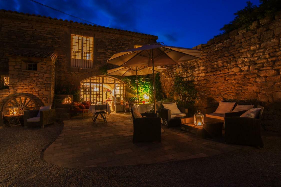 Mas De La Rivoire B&B Villevieille Εξωτερικό φωτογραφία