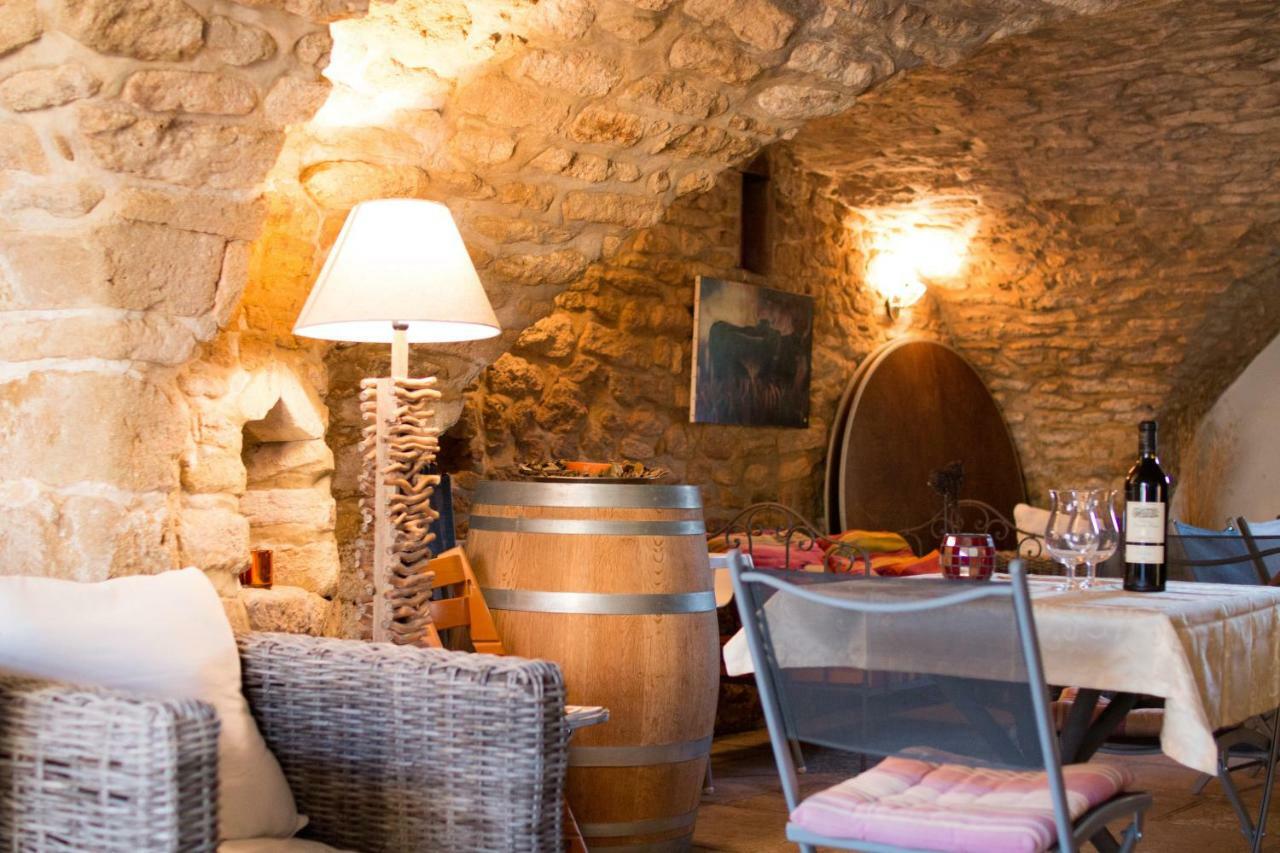Mas De La Rivoire B&B Villevieille Εξωτερικό φωτογραφία