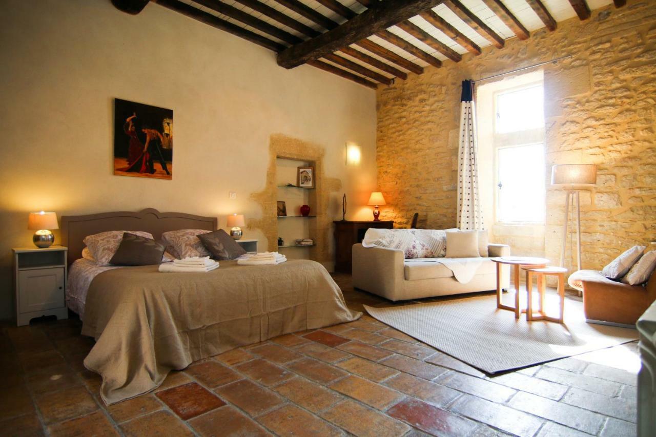 Mas De La Rivoire B&B Villevieille Εξωτερικό φωτογραφία